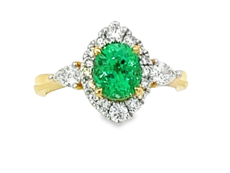 18Kt Yellow Gold Halo Emerald Ring Sale