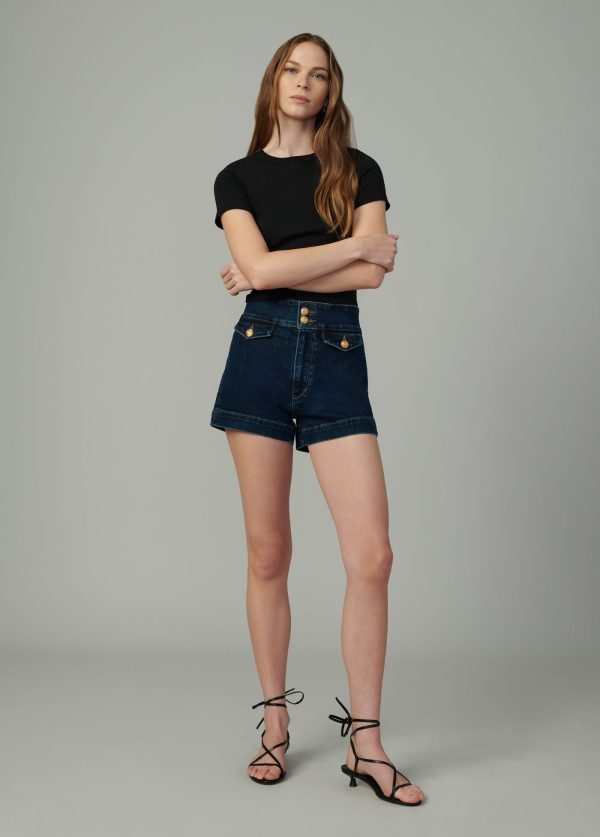 THE ELLIA SHORT Online now