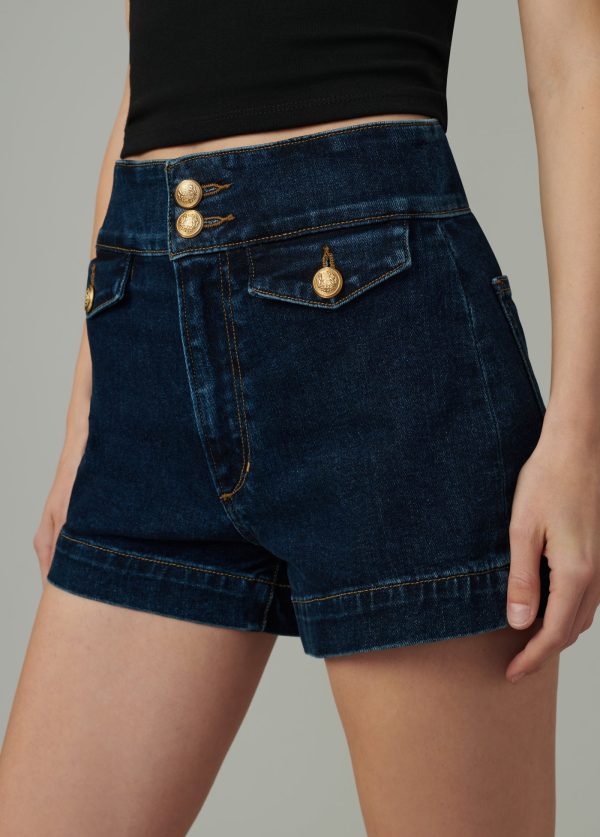 THE ELLIA SHORT Online now