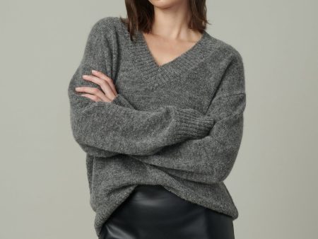 THE RYAN V NECK SWEATER Online Sale